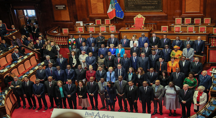 Président Macky Sall Sommet Afrique-Italie à Rome a mis en lumière des enjeux cruciaux